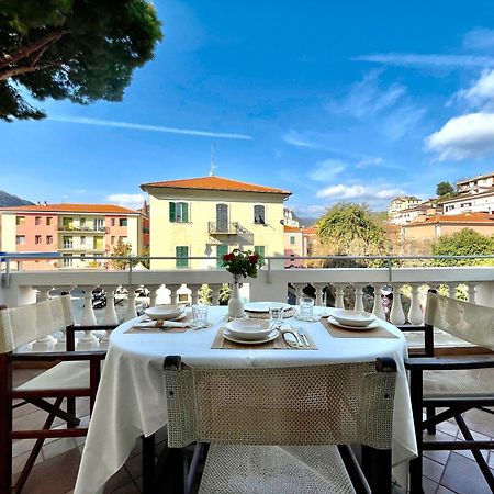 Villa Migliorini Lusso & Comfort In Finalborgo. Finale Ligure Ngoại thất bức ảnh